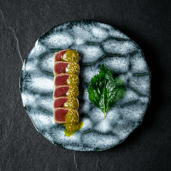 Tuna Tataki with Mojo Verde