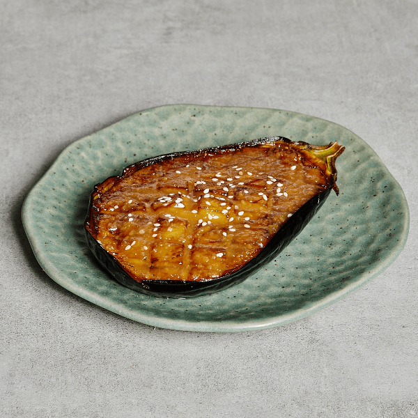 GRILLED EGGPLANT WITH MISO SAUCE (มะเขือม่วงย่างซอสมิโซะ)