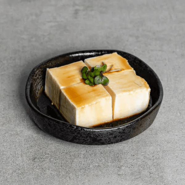 COLD TOFU WITH SHOYU YUZU SAUCE (เต้าหู้เย็นซอสโชยุยูสึ)